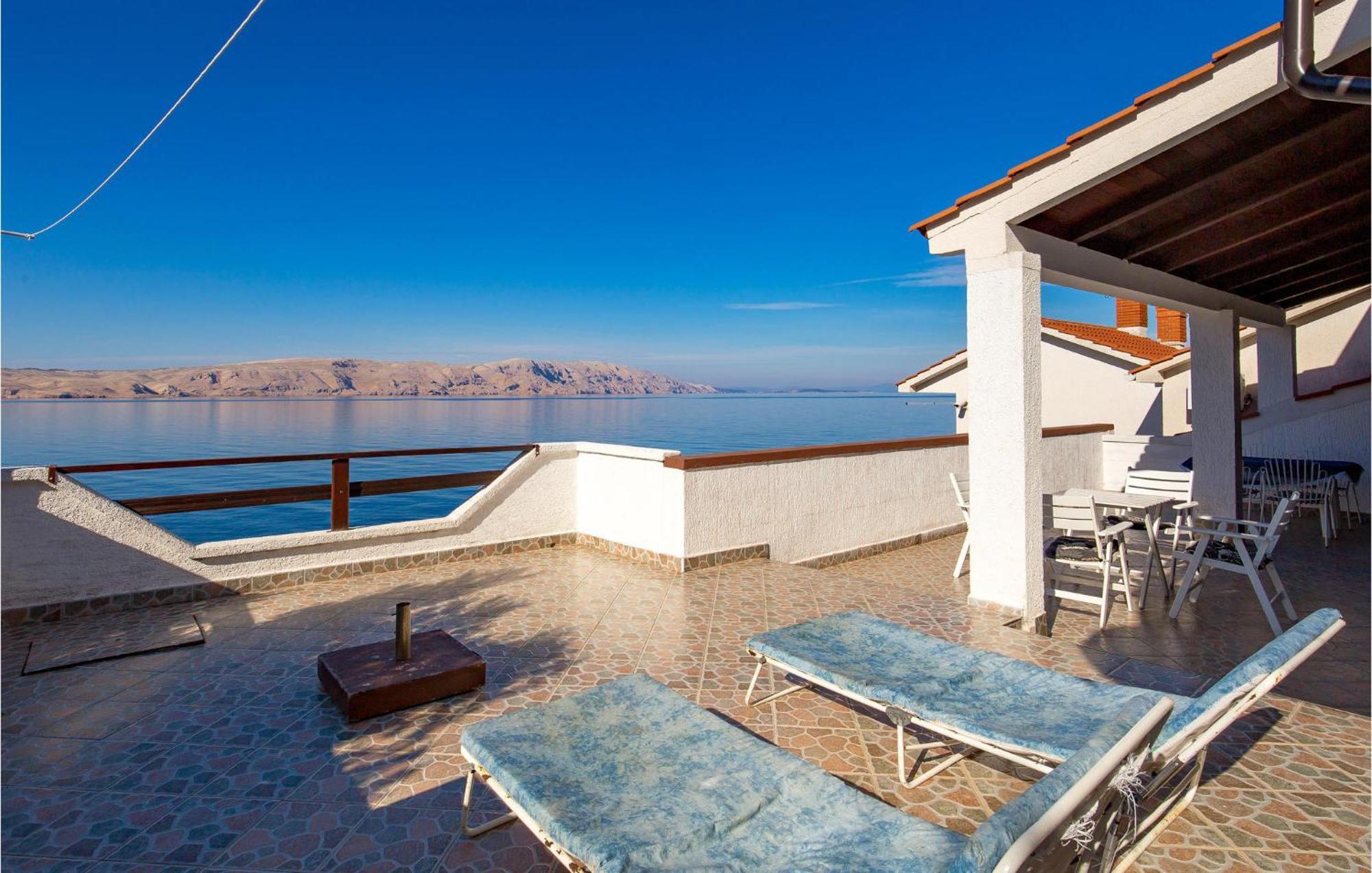 2 Bedroom Nice Apartment In Jablanac Exterior photo